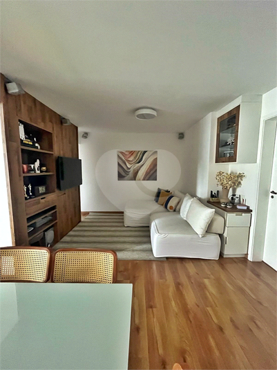Foto REO1106402