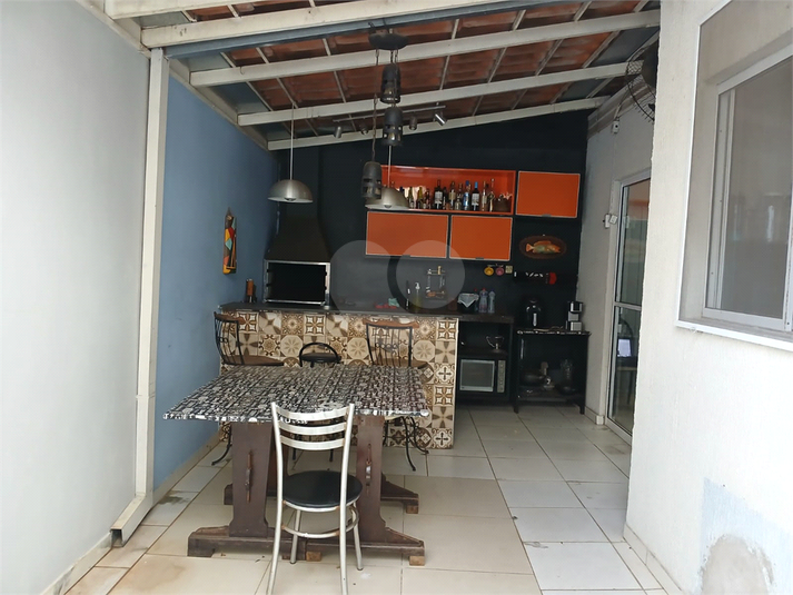 Foto REO1106424