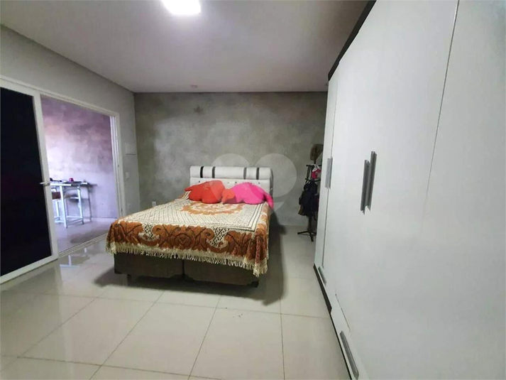 Foto REO1106429