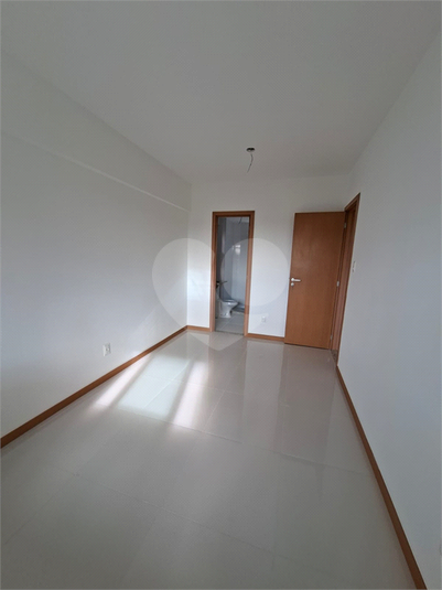 Foto REO1106430