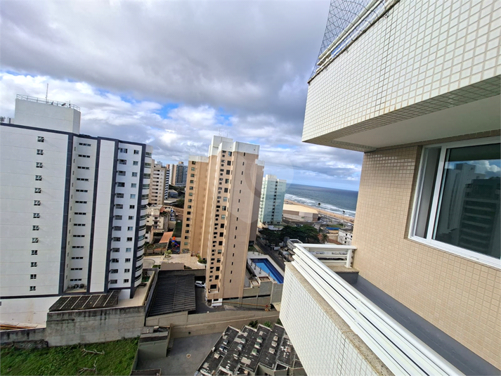 Foto REO1106430