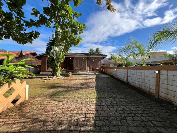 Foto REO1106432