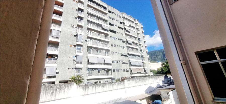 Foto REO1106434
