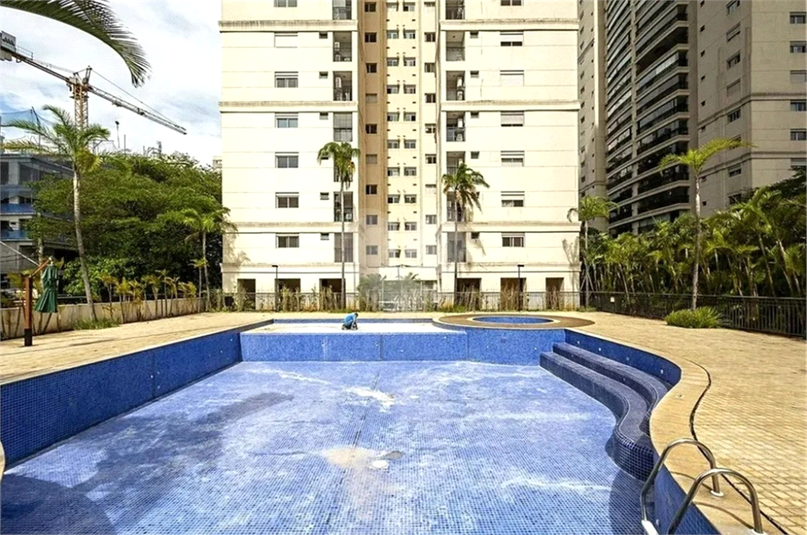 Foto REO1106439