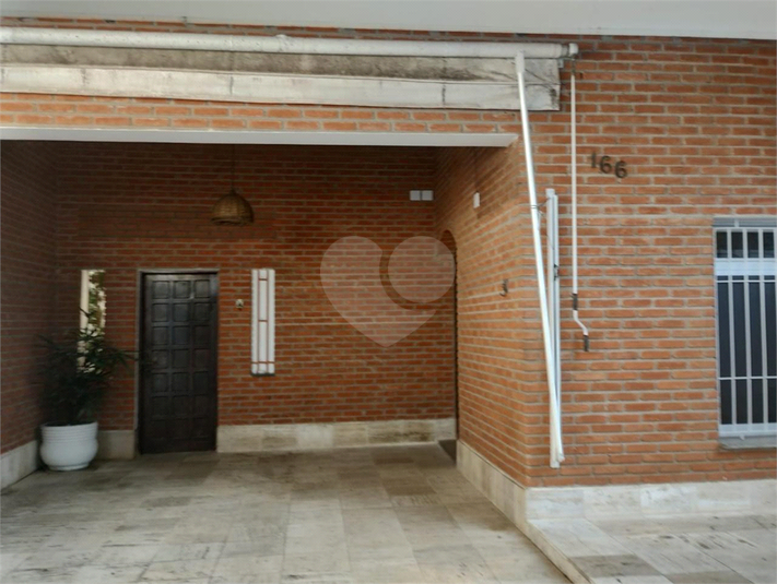 Foto REO1106443
