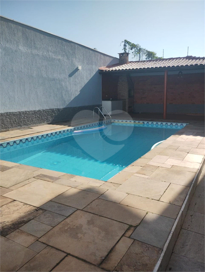 Foto REO1106443