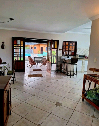 Foto REO1106447