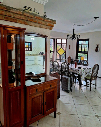 Foto REO1106447