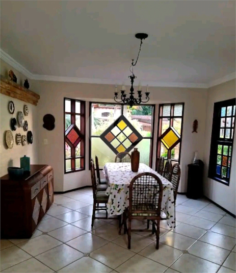 Foto REO1106447