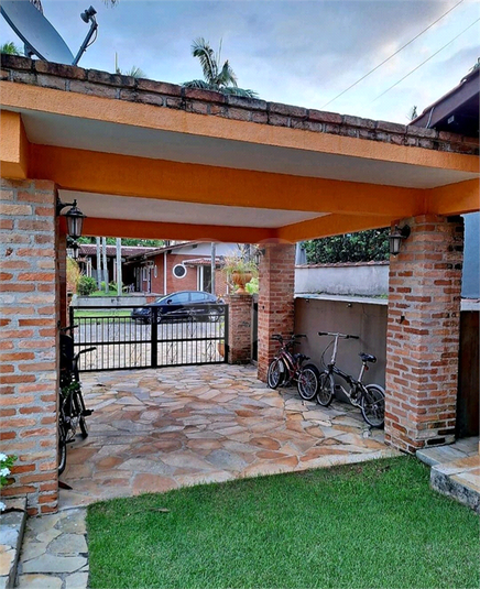 Foto REO1106447