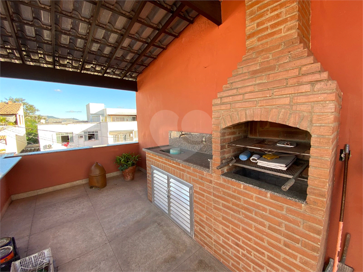 Foto REO1106449