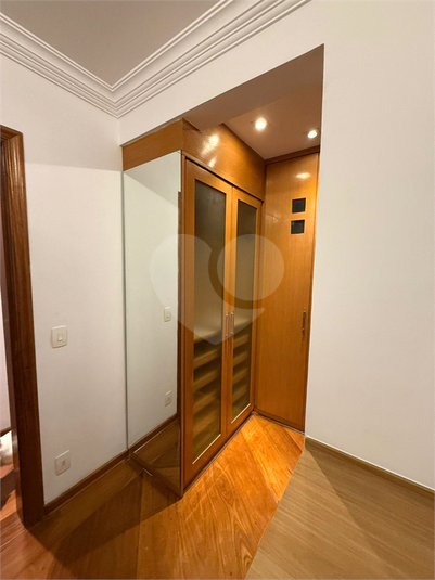 Foto REO1106461