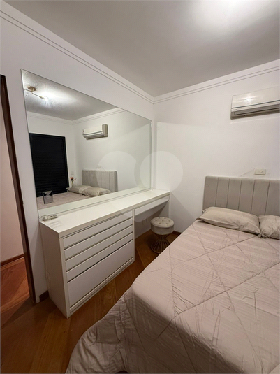 Foto REO1106461