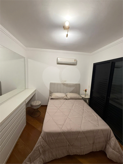 Foto REO1106461