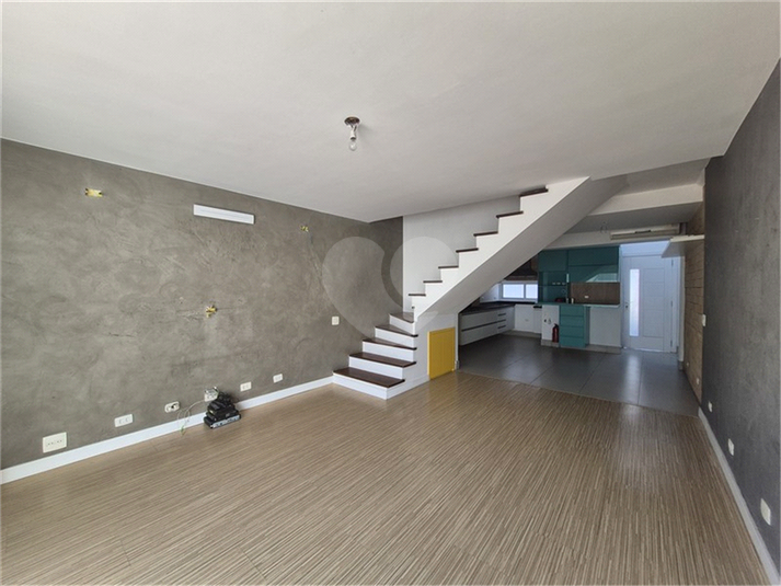 Foto REO1106469