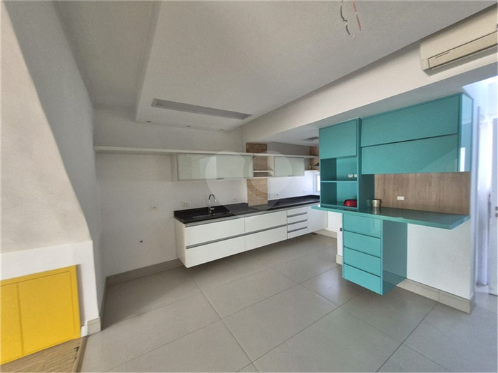 Foto REO1106469