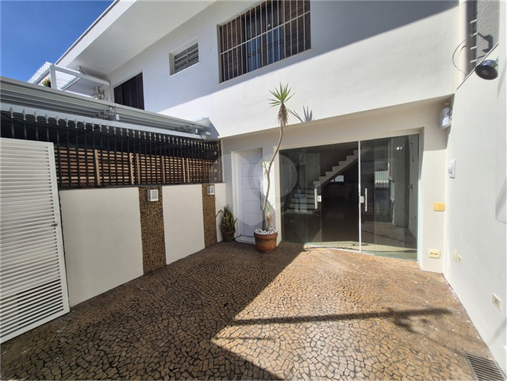 Foto REO1106469