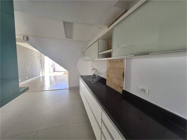 Foto REO1106469