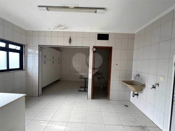 Foto REO1106471