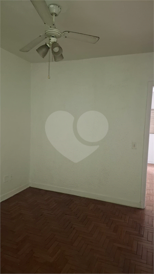 Foto REO1106474