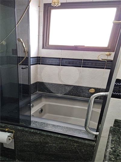 Foto REO1106498