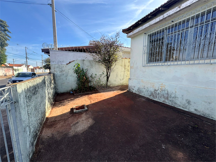 Foto REO1106519