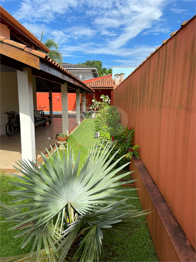 Foto REO1106547