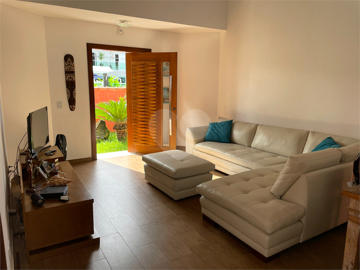 Foto REO1106547