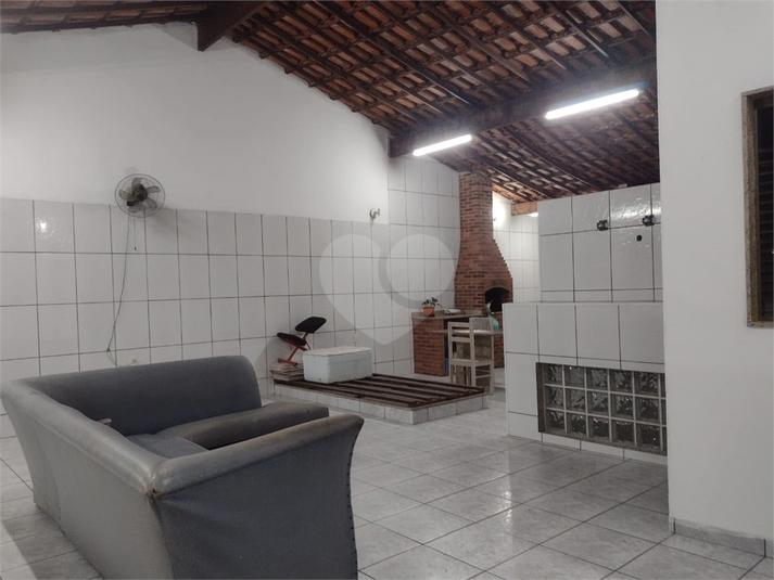 Foto REO1106552