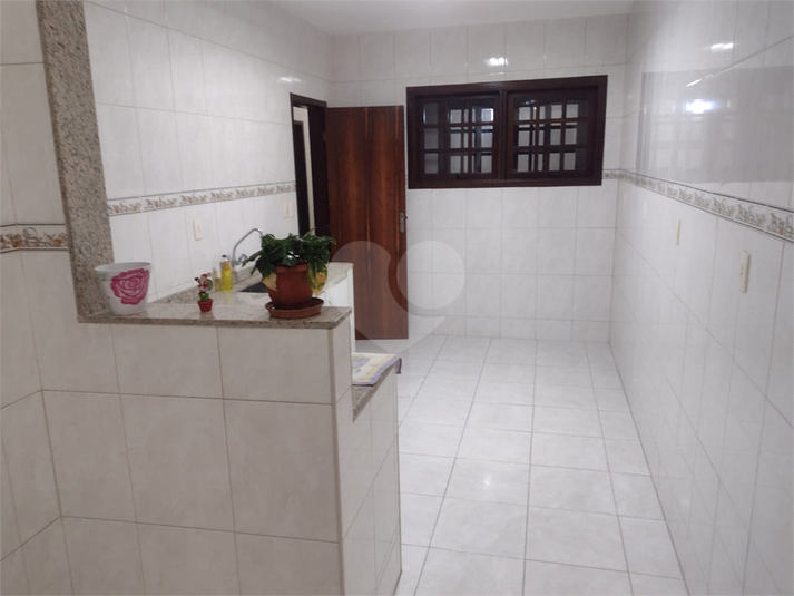 Foto REO1106552