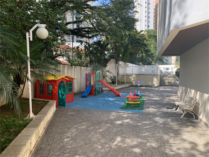 Foto REO1106561