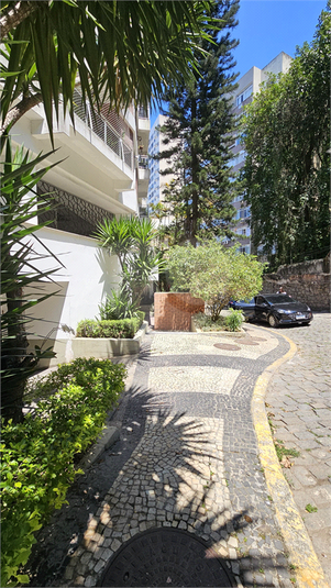 Foto REO1106572