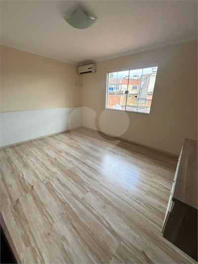 Foto REO1106629