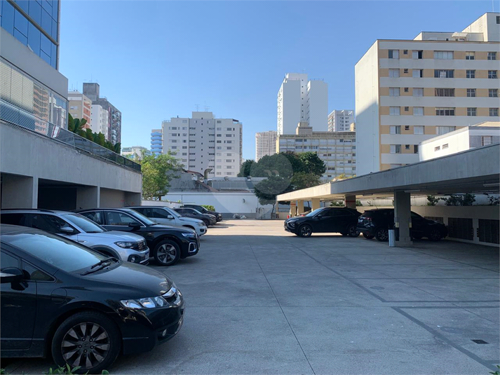 Foto REO1106634