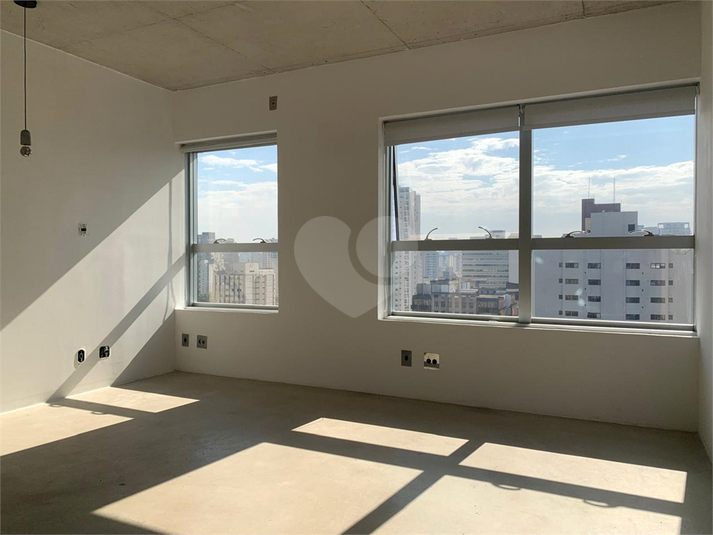 Foto REO1106634