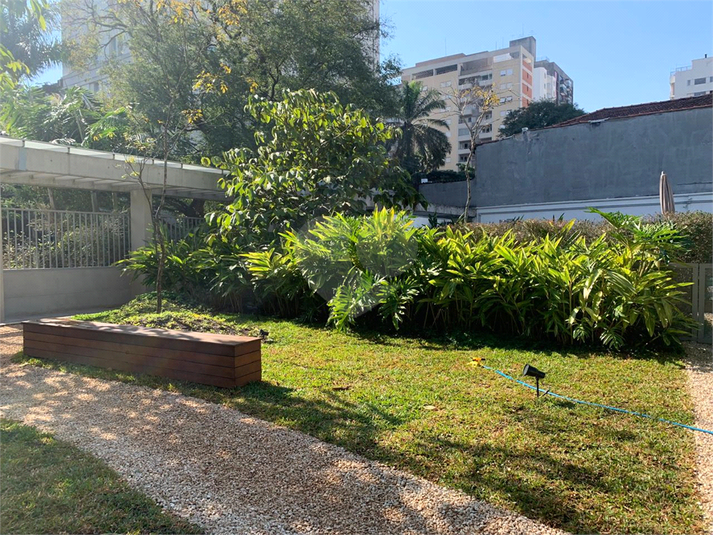 Foto REO1106634