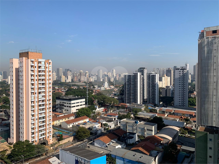 Foto REO1106634