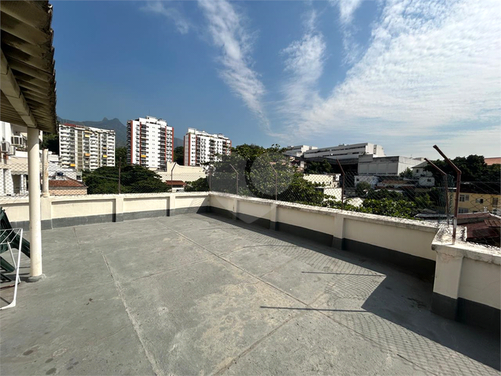 Foto REO1106650