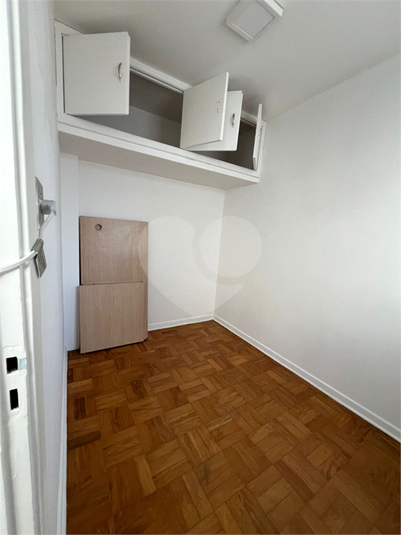 Foto REO1106654