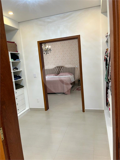 Foto REO1106659