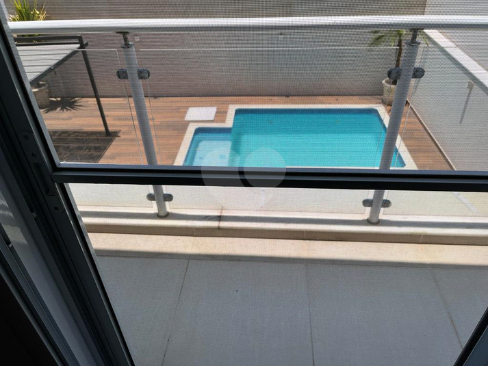Foto REO1106659