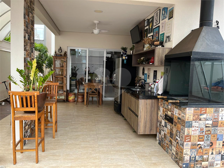Foto REO1106659