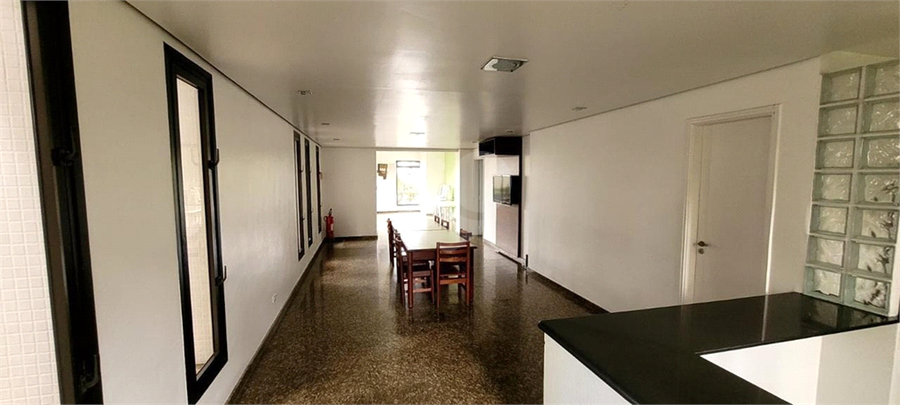 Foto REO1106665