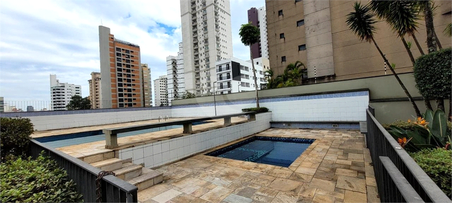 Foto REO1106665