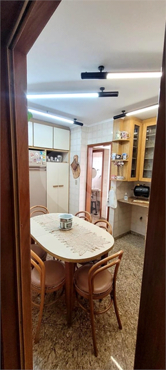 Foto REO1106665