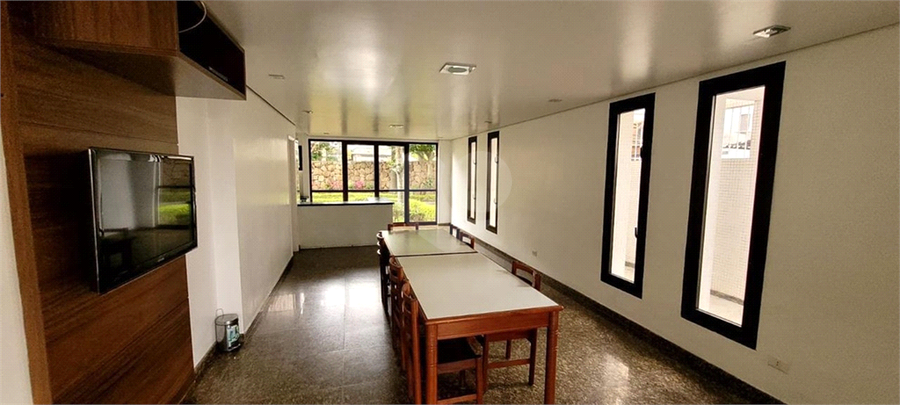 Foto REO1106665