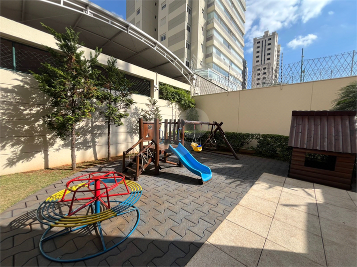 Foto REO1106667