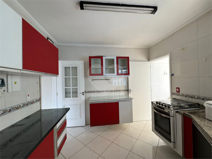 Foto REO1106669