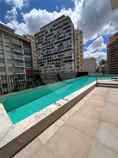 Foto REO1106679