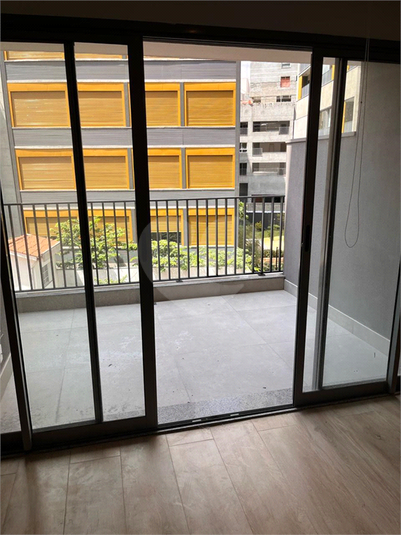 Foto REO1106679